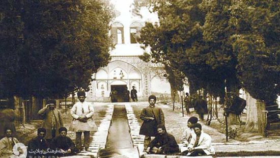 قطار گردشگری باغ فین کاشان
