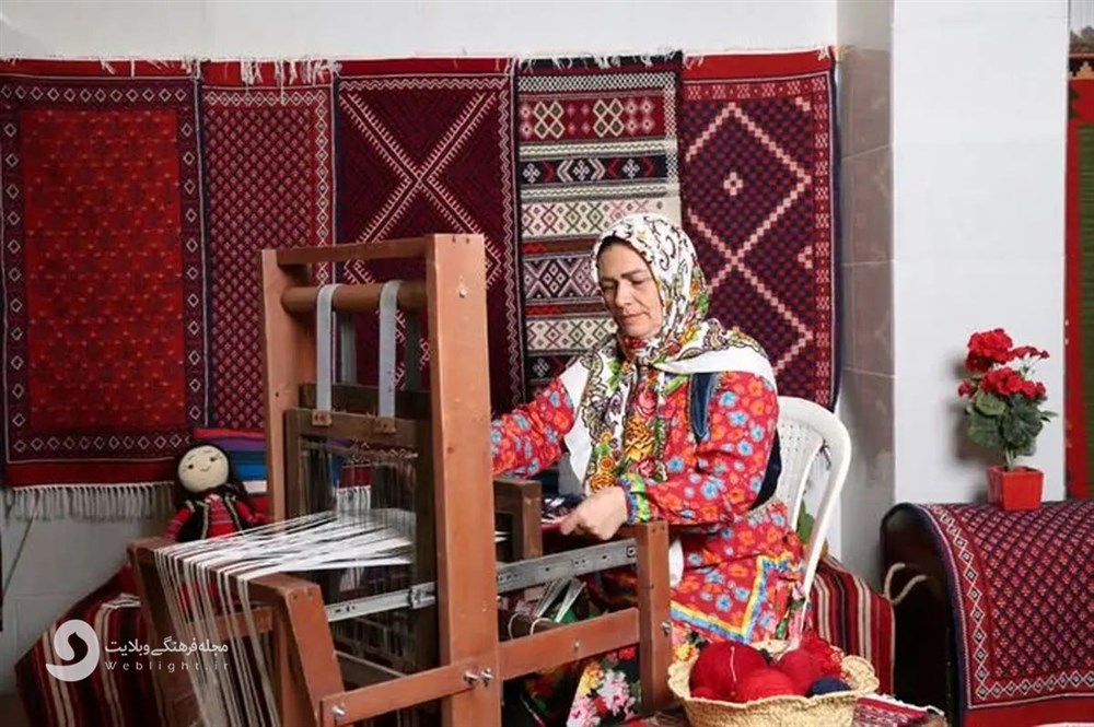 جاجیم؛ نغمهای از رنگ و چنگ و تار و با پود جاجیم؛ نغمهای از رنگ و چنگ و تار و با پود