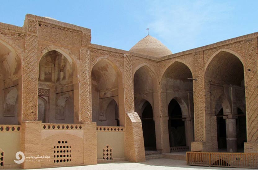 مسجد نائین